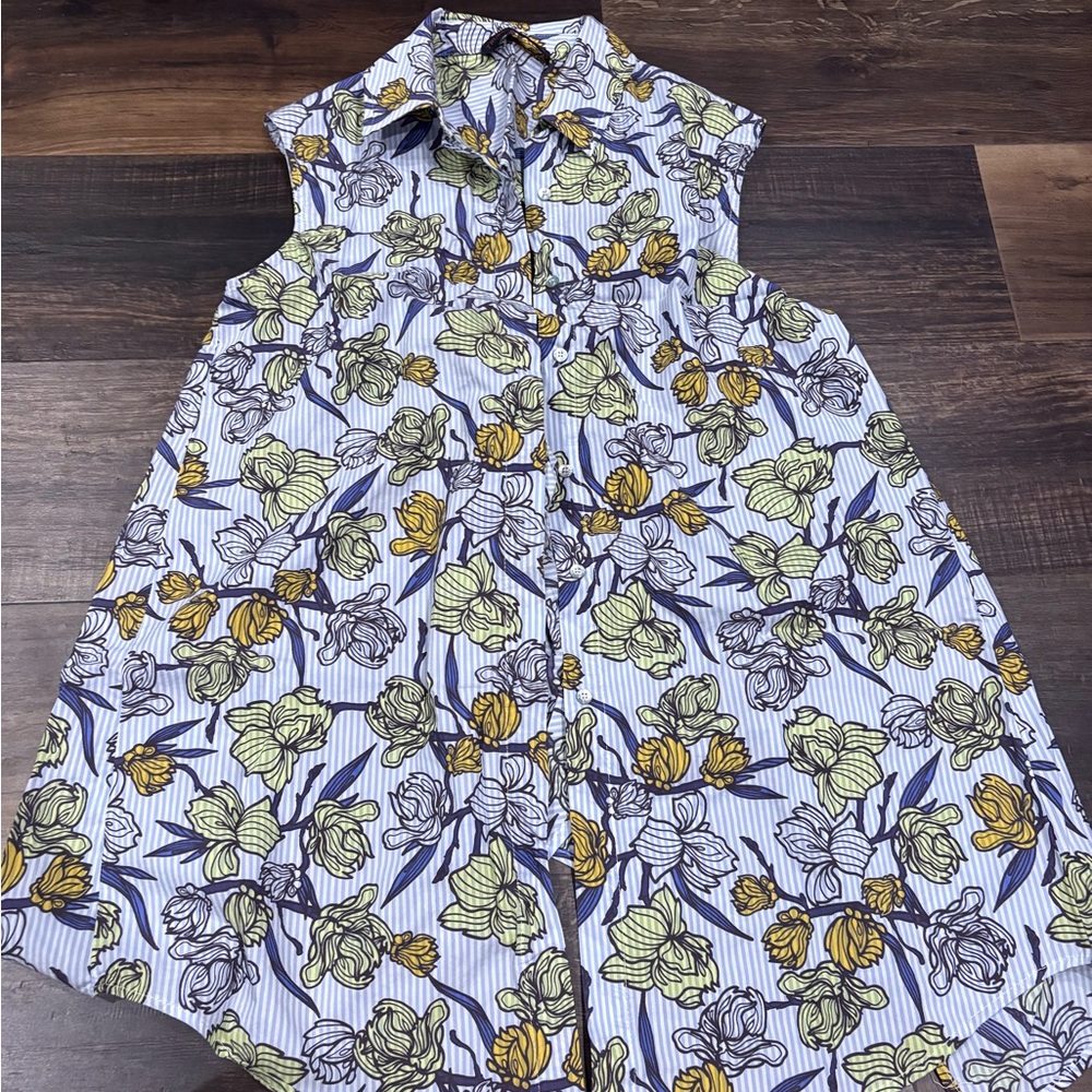 Trussardi stylish open back ribbon tie, Sleeveless Button-Up shirt